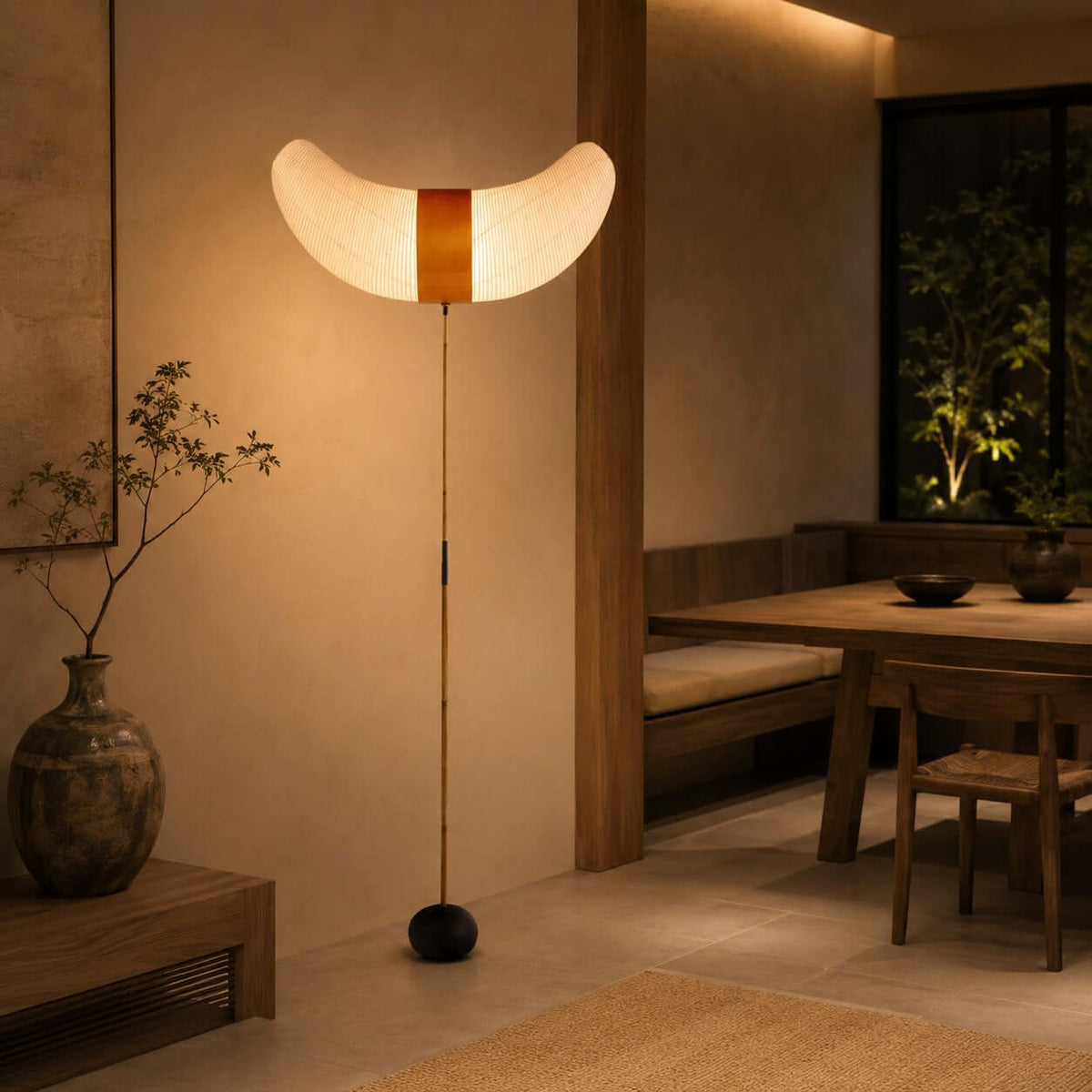 Aruvia Floor Lamp