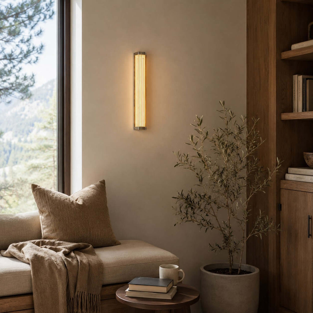 Cavelle Wall Light