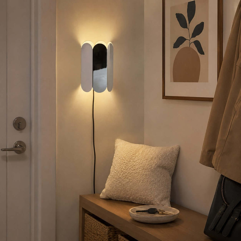 Cylora Plug In Wall Lamp