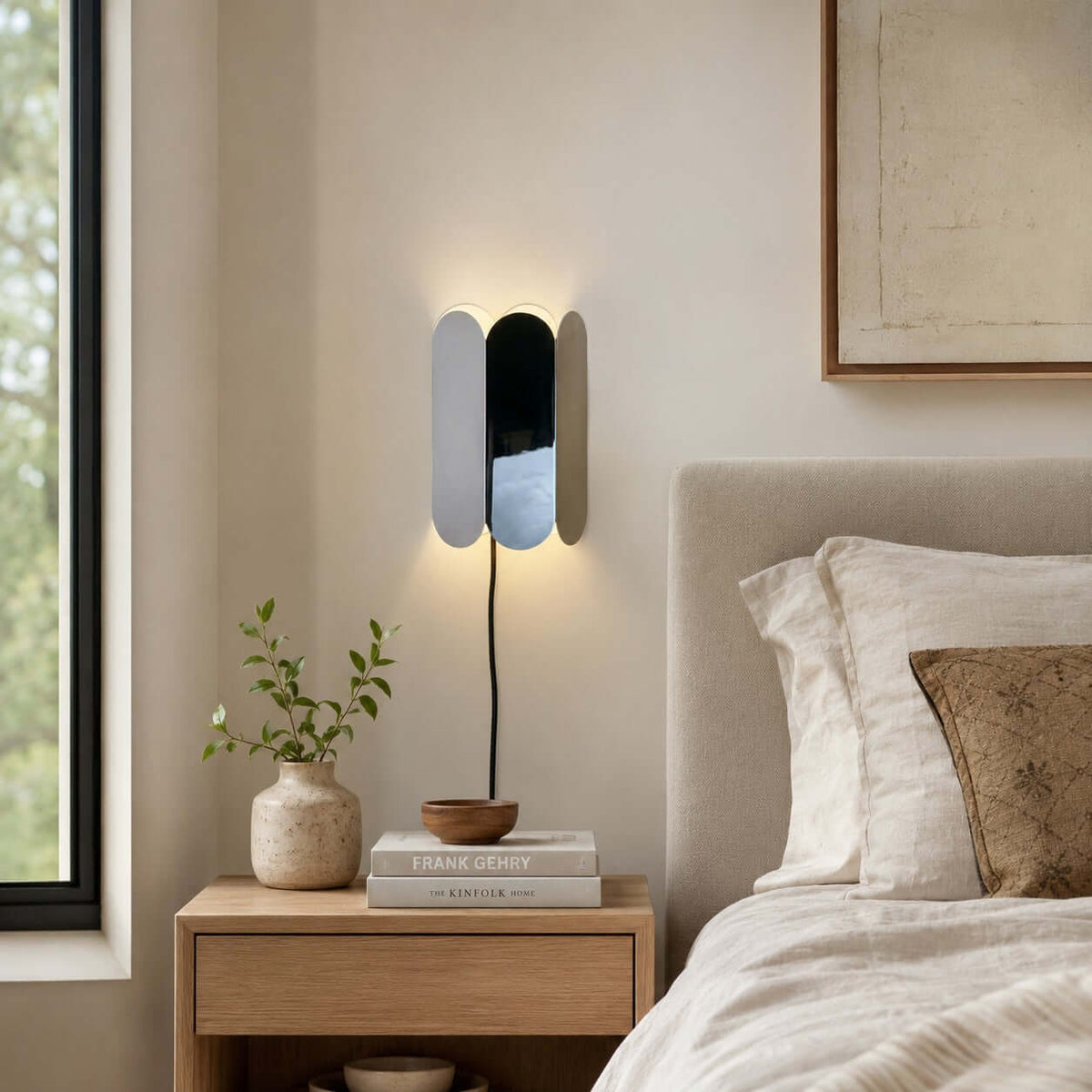 Cylora Plug In Wall Lamp