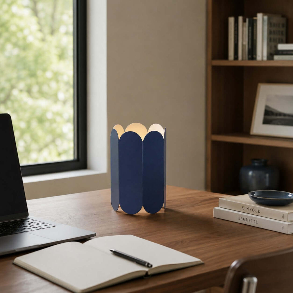 Cylora Table Lamp