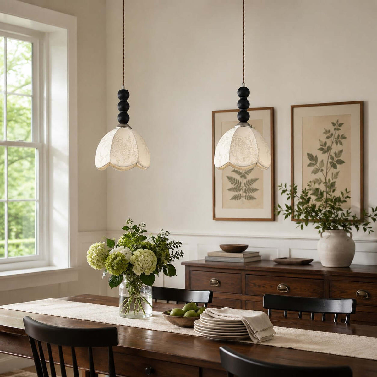 Lunavo Pendant Light