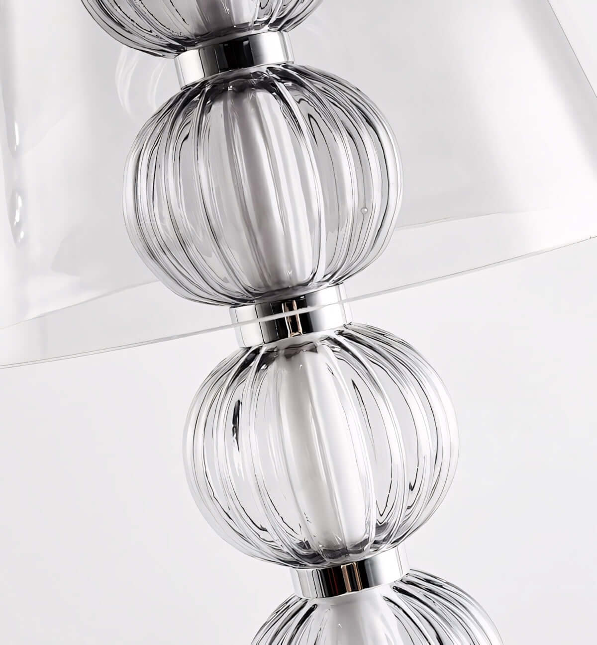 Novea Table Lamp