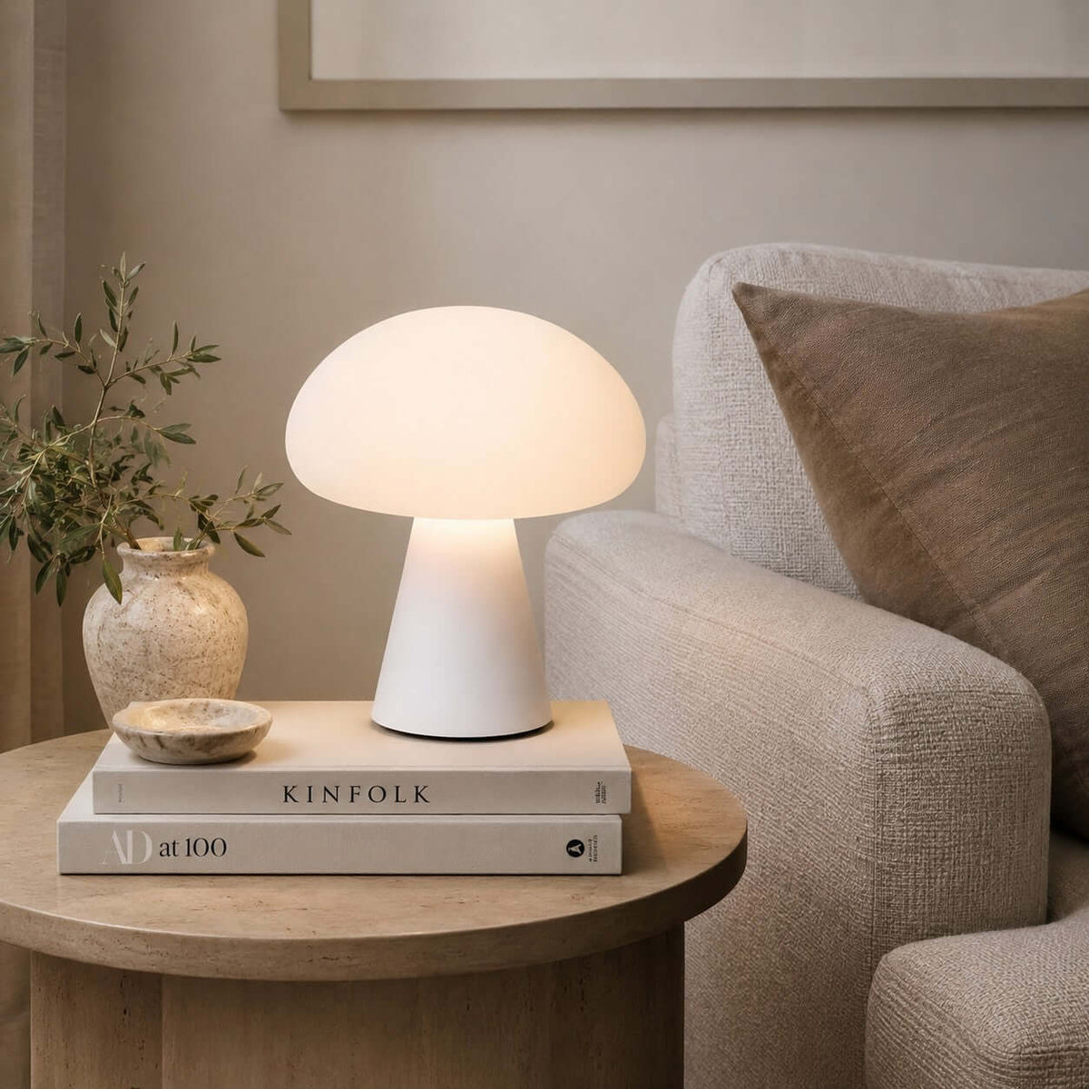 Pilora Table Lamp