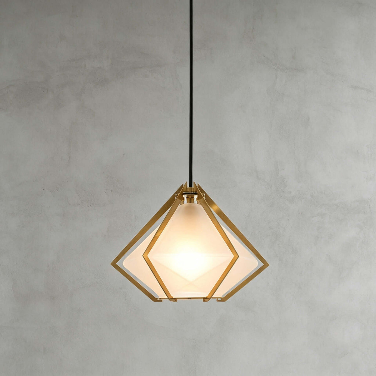 Prismora Pendant Light