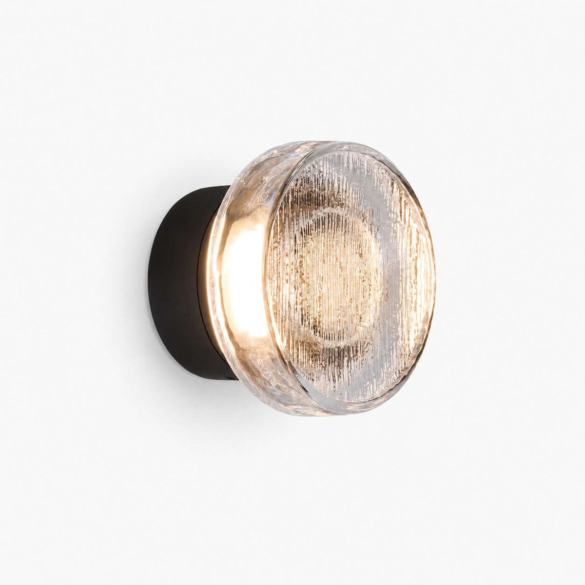 Rill Outdoor Wall Light