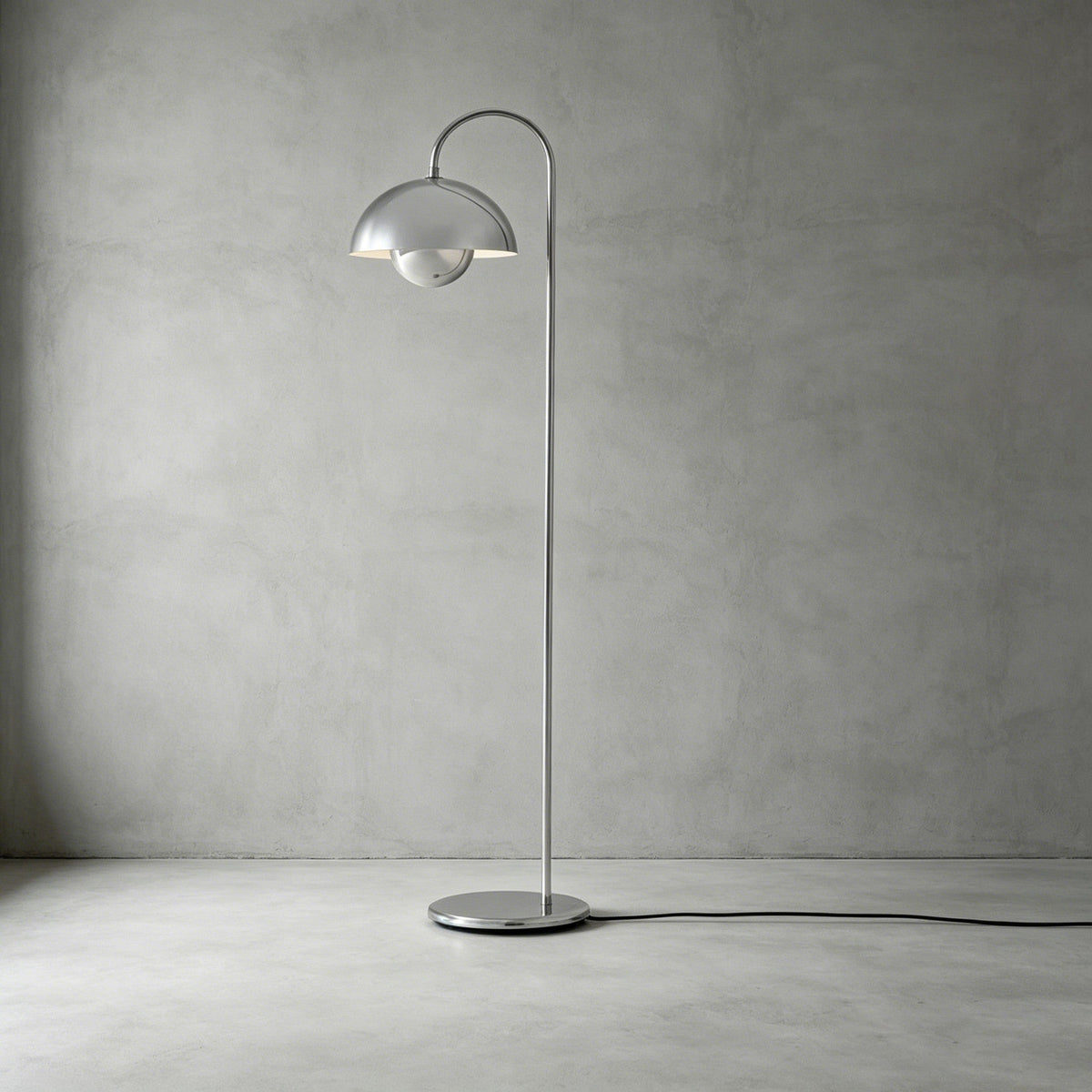Solira Floor Lamp