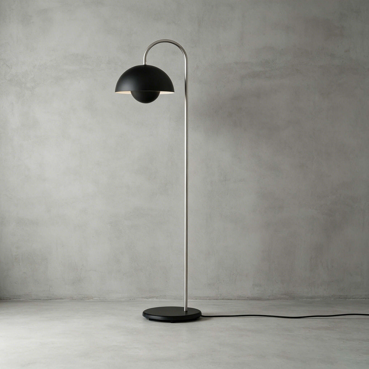 Solira Floor Lamp