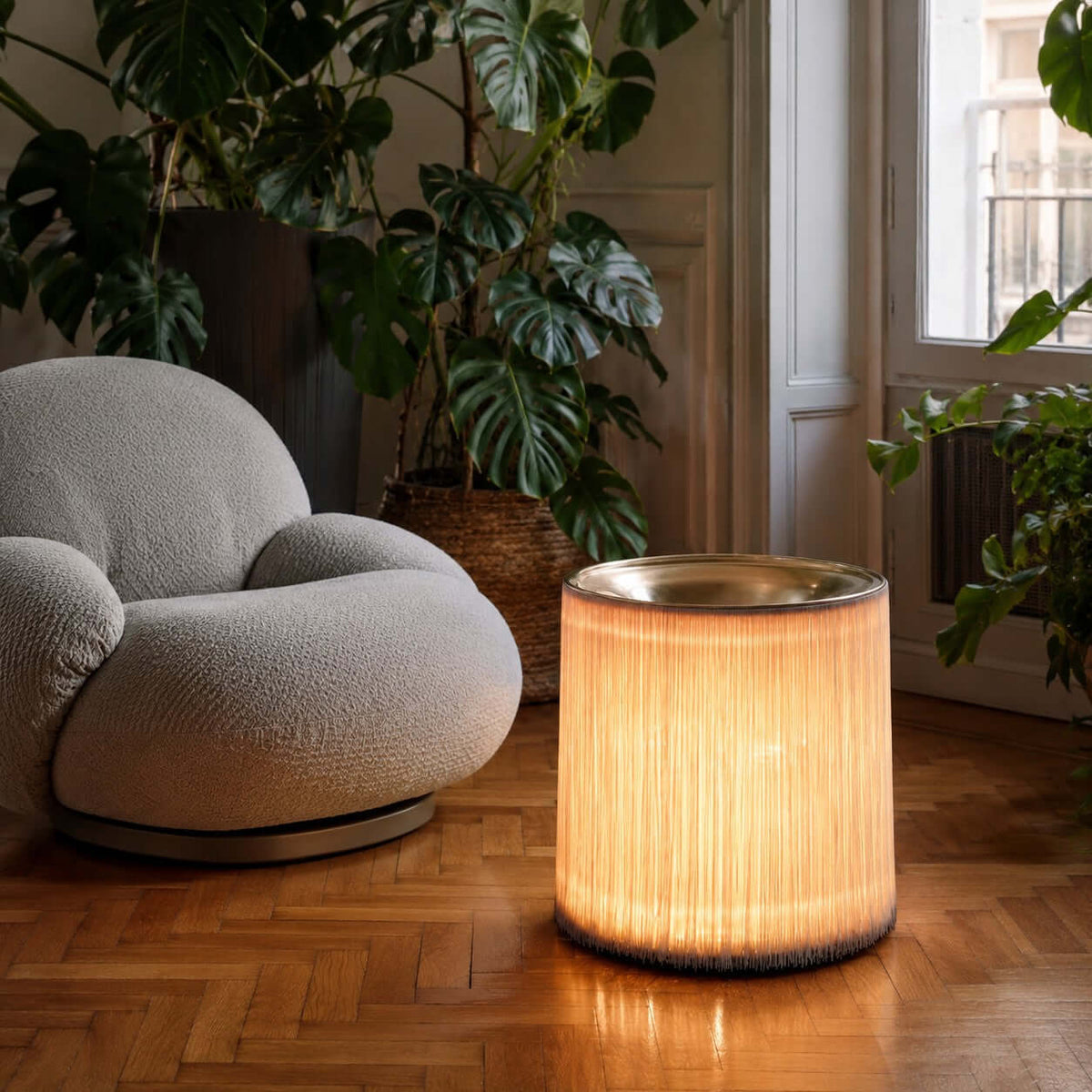 Verlune Table Lamp