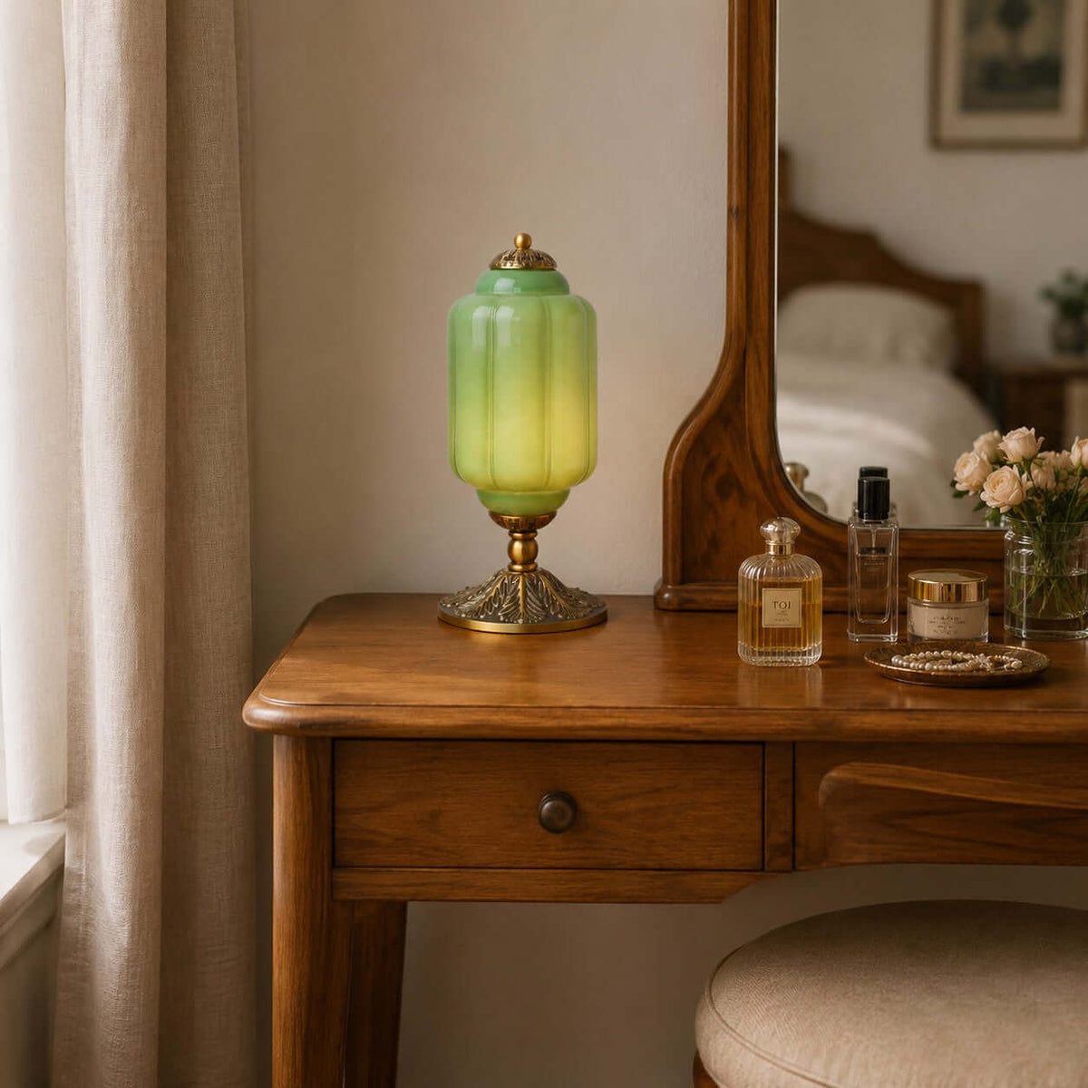 Zelvion Table Lamp