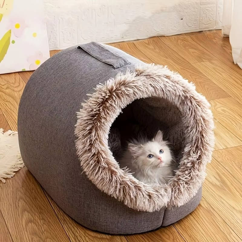 Winter Cat Bed - Warm Cozy Bed for Indoor Cats & Kittens