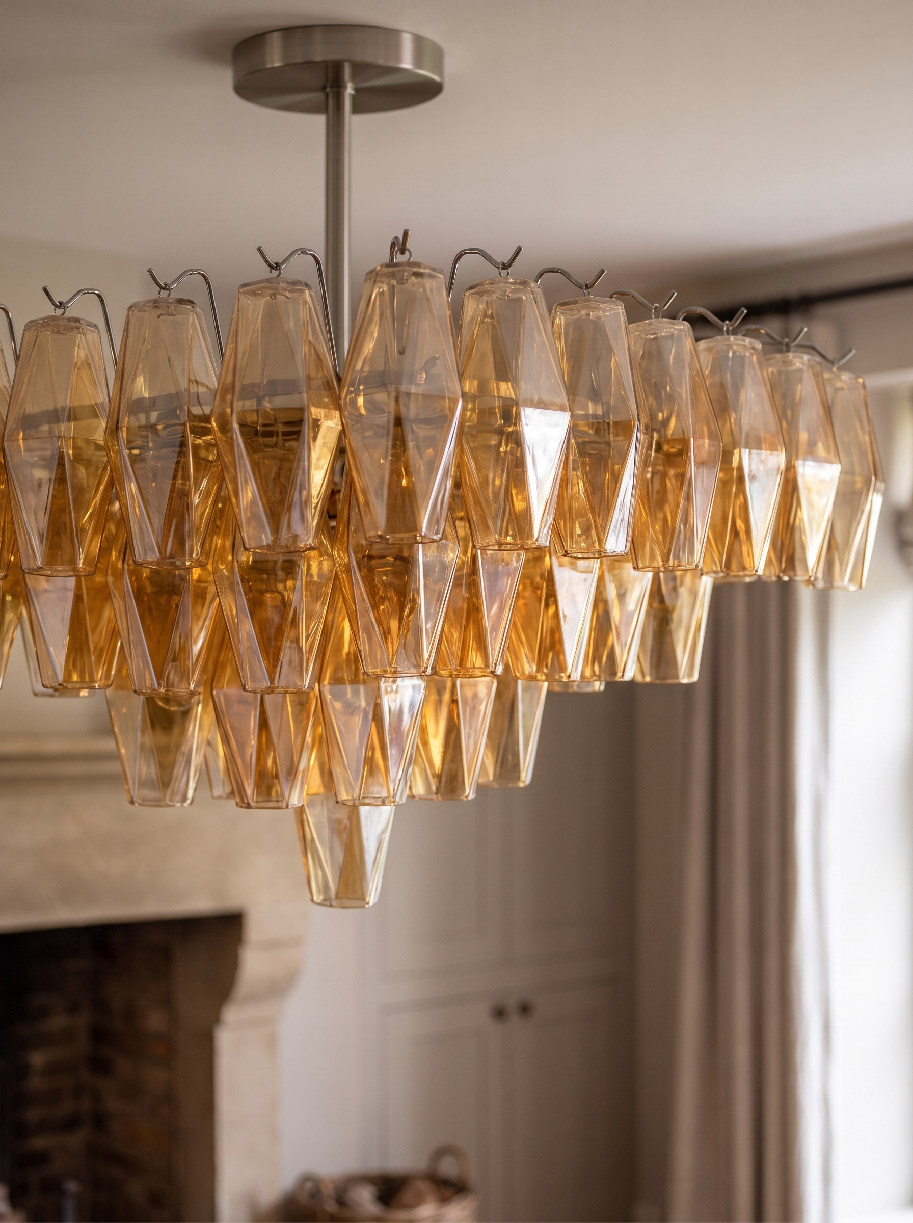 Elaren Chandelier glass detail