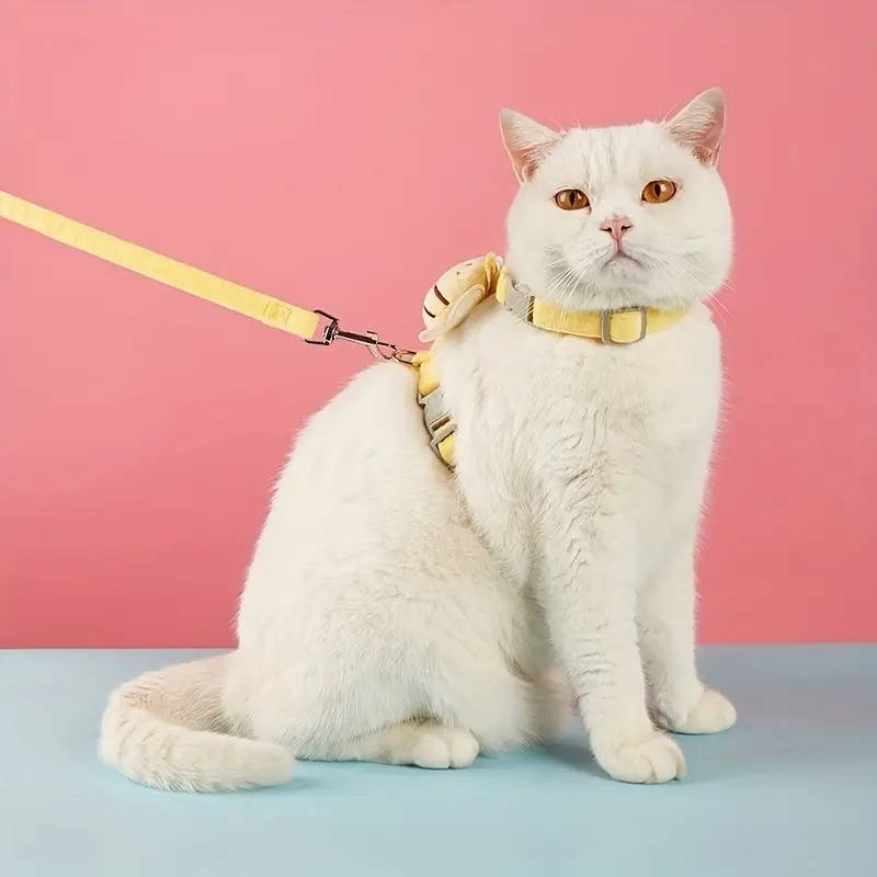 Cat Harness and Collar Set - Adjustable Cat Walking Harness